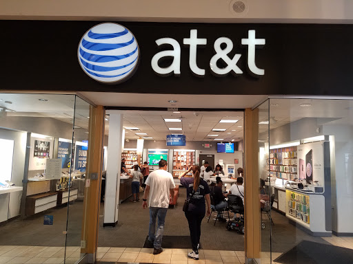 AT&T Store image 4