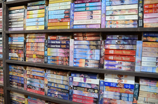 Used Book Store «Book Market Sales & Trading», reviews and photos, 2365 Plainfield Rd, Crest Hill, IL 60403, USA