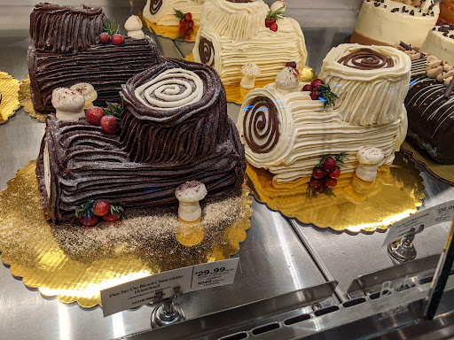 Grocery Store «Whole Foods Market», reviews and photos, 19440 NW Cornell Rd, Hillsboro, OR 97124, USA