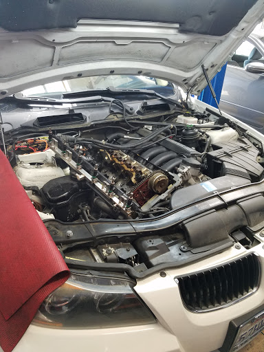 Auto Repair Shop «West Coast Auto Repair», reviews and photos, 400 Mowry Ave, Fremont, CA 94536, USA