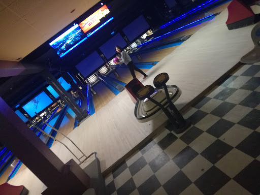 Bowling Alley «Lakeside Bowl», reviews and photos, 135 Main St, Dillon, CO 80435, USA