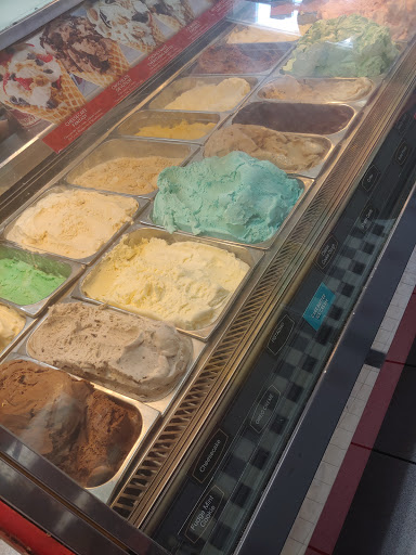 Ice Cream Shop «Cold Stone Creamery», reviews and photos, 14370 Culver Dr #1, Irvine, CA 92604, USA