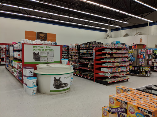 Pet Supply Store «Petco Animal Supplies», reviews and photos, 2575 Fairview Ave N, Roseville, MN 55113, USA