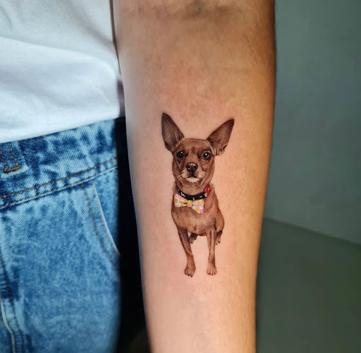 Logo da empresa - Lounge Tattoo