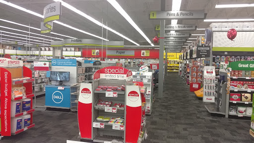 Office Supply Store «Staples», reviews and photos, 270 Upland Square Dr, Pottstown, PA 19464, USA