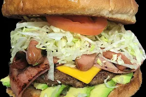 Lonches y hamburguesas LOS TOTONES image