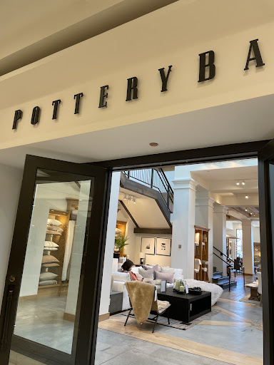 Shopping Mall «The Shops at Riverside», reviews and photos, 390 Hackensack Ave, Hackensack, NJ 07601, USA