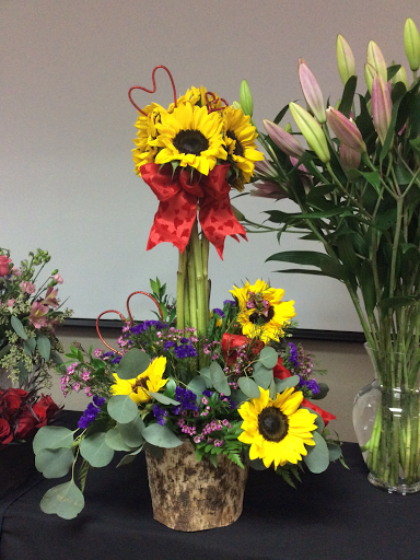Florist «Tommy Austin Florist», reviews and photos, 10730 E Foothill Blvd, Rancho Cucamonga, CA 91730, USA