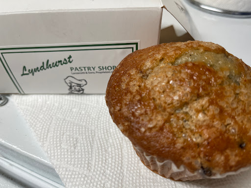 Pastry Shop «Lyndhurst Pastry Shop», reviews and photos, 256 Ridge Rd, Lyndhurst, NJ 07071, USA