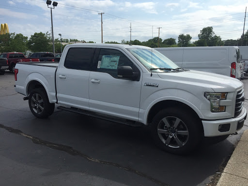 Ford Dealer «Barber Ford», reviews and photos, 640 E 8th St, Holland, MI 49423, USA