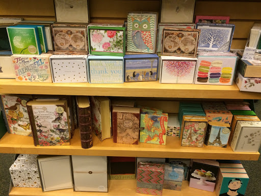 Book Store «Barnes & Noble», reviews and photos, 300 Andover Park W, Tukwila, WA 98188, USA