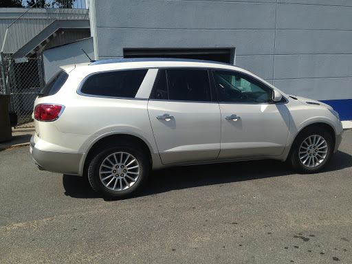 Auto Body Shop «Maaco Collision Repair & Auto Painting», reviews and photos, 500 Hicksville Rd, Massapequa, NY 11758, USA