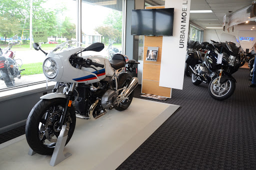 Motor Scooter Dealer «Sportland Motorsports BMW Motorcycles of Urbana», reviews and photos, 1602 N Lincoln Ave, Urbana, IL 61801, USA