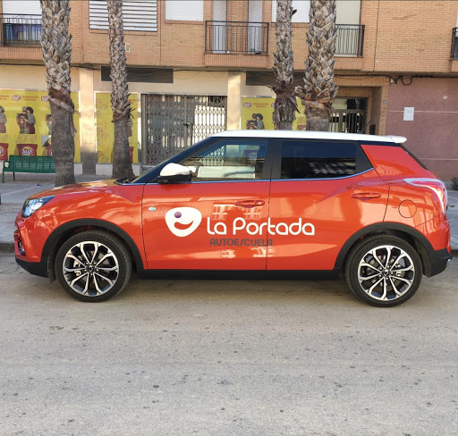 Autoescuela La Portada