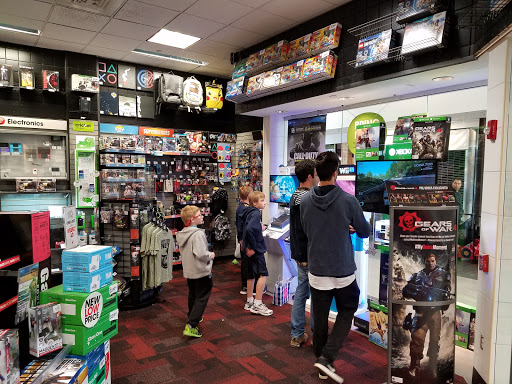 Video Game Store «GameStop», reviews and photos, 653 Broadway Mall, Hicksville, NY 11801, USA