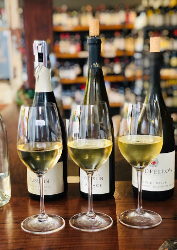 Wine Store «Division Wines», reviews and photos, 3564 SE Division St, Portland, OR 97202, USA