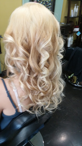 Hair Salon «DejaVu Hair & Design», reviews and photos, 11969 S Apopka Vineland Rd, Orlando, FL 32836, USA
