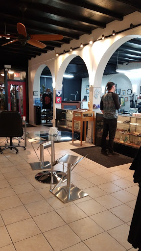 Tattoo Shop «Royal Flesh Tattoo and Piercing», reviews and photos, 4005 N Broadway St, Chicago, IL 60613, USA