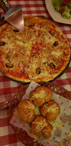 Rino’s Pizzería Cancún