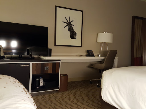 Hotel «Renaissance Austin Hotel», reviews and photos, 9721 Arboretum Blvd, Austin, TX 78759, USA