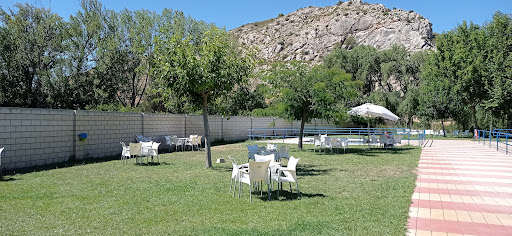puertas automaticas Piscinas municipales Foz-Calanda en Foz-Calanda