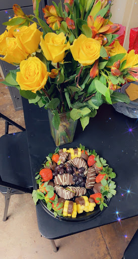 Gift Shop «Edible Arrangements», reviews and photos, 549 E Interstate 30, Rockwall, TX 75087, USA