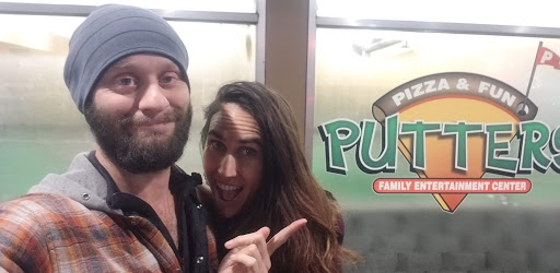 Bowling Alley «Strike City Lanes Bowling Center», reviews and photos, 1170 OR-99, Eugene, OR 97402, USA