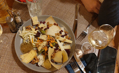 Chez Pierrô Cave/Bar à fromage à Sarlat-la-Canéda