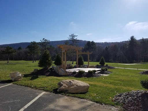 Golf Course «Edgewood in the Pines Golf Course & Banquet Facility», reviews and photos, 22 Edgewood Rd, Drums, PA 18222, USA