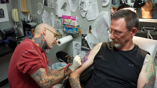 Tattoo Shop «Skin Flix Tattoos», reviews and photos, 2149 Pearl Rd, Brunswick, OH 44212, USA