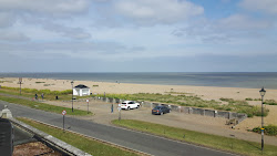Aldeburgh plajı'in fotoğrafı düz ve uzun ile birlikte