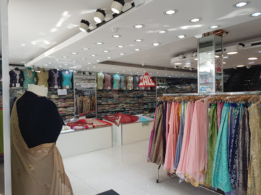 Indian clothing stores Luton