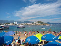 Foto von Playa La Roqueta mit sehr sauber Sauberkeitsgrad