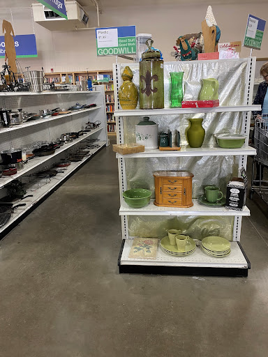 Thrift Store «Goodwill», reviews and photos, 3 Urbano Way, Pittsburgh, PA 15205, USA