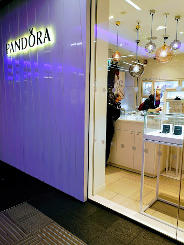 Pandora Ealing - Jewelry