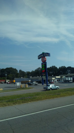 Truck Stop «Queen City Truck Stop», reviews and photos