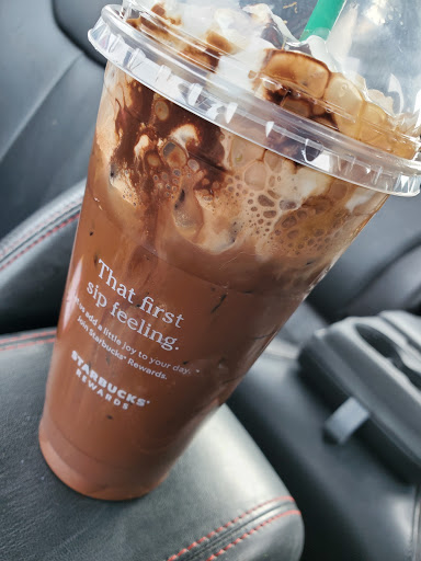 Coffee Shop «Starbucks», reviews and photos, 4503 Fleur Dr, Des Moines, IA 50321, USA