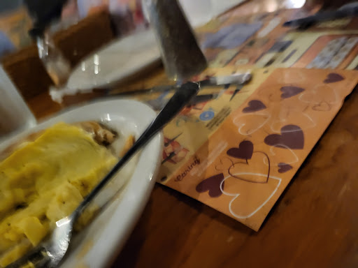 American Restaurant «Cracker Barrel Old Country Store», reviews and photos, 380 N Jacob Dr, Bloomington, IN 47404, USA