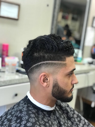 Barber Shop «Arthur BarberShop», reviews and photos, 5732 N Telegraph Rd, Dearborn Heights, MI 48127, USA