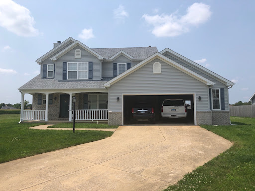 Roofing Contractor «Roofs By Rodger», reviews and photos, 212 E Logan St, Longview, IL 61852, USA