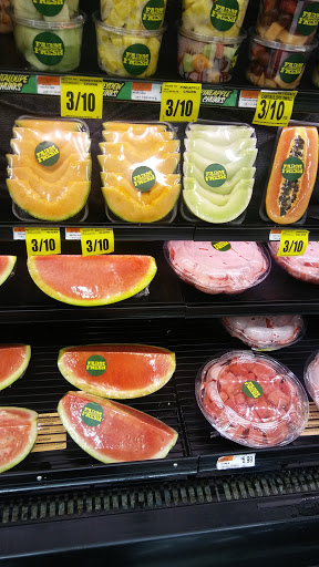 Supermarket «Western Beef Supermarket», reviews and photos, 605 Woodfield Rd, West Hempstead, NY 11552, USA