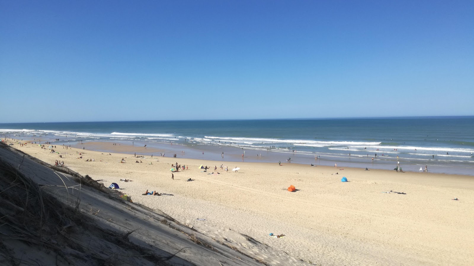 Photo de Carcans Plage avec sable blanc de surface