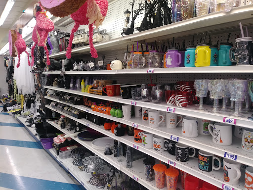 Discount Store «99 Cents Only Stores», reviews and photos, 7239 Spring Mountain Rd, Las Vegas, NV 89117, USA