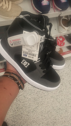 Clothing Store «Ross Dress for Less», reviews and photos, 4240 Kearny Mesa Rd, San Diego, CA 92111, USA