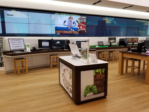 Electronics Store «Microsoft Store - The Westchester», reviews and photos, 125 Westchester Ave, White Plains, NY 10601, USA