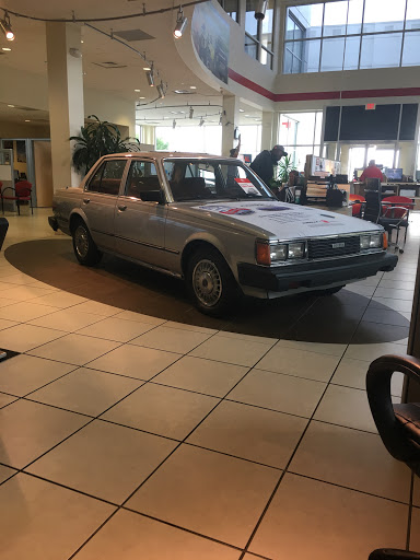 Toyota Dealer «Expressway Toyota», reviews and photos, 700 William T Morrissey Blvd, Boston, MA 02122, USA