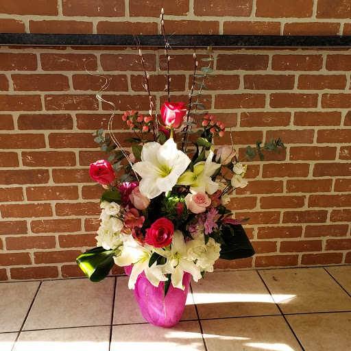 Florist «Gerties Flowers», reviews and photos, 806 Meacham Ave, Elmont, NY 11003, USA