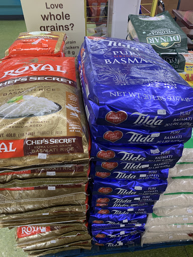 Grocery Store «Townmarket», reviews and photos, 117 E Main St, Newmanstown, PA 17073, USA