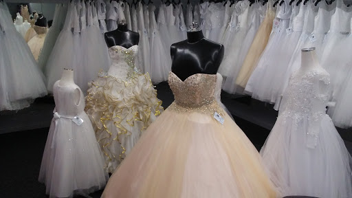 Bridal Shop «Azteca Bridal», reviews and photos, 1010 E Washington St, Phoenix, AZ 85034, USA