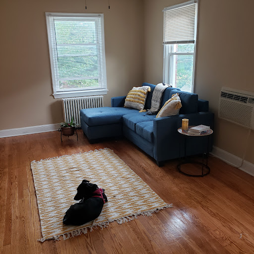 Furniture Rental Service «CORT Furniture Rental & Clearance Center